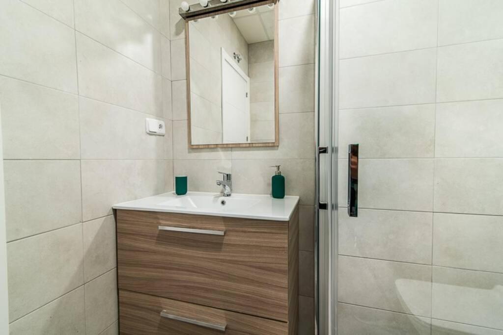 #15PIN-2 Apartamento de un dormitorio en Tetuán Madri Exterior foto