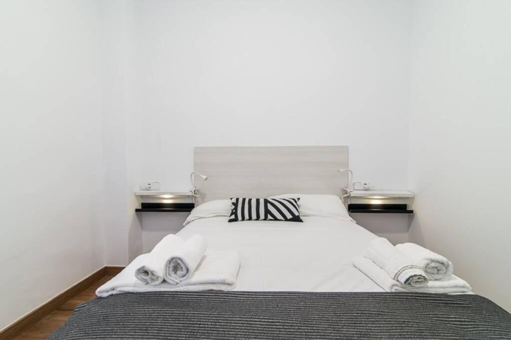 #15PIN-2 Apartamento de un dormitorio en Tetuán Madri Exterior foto