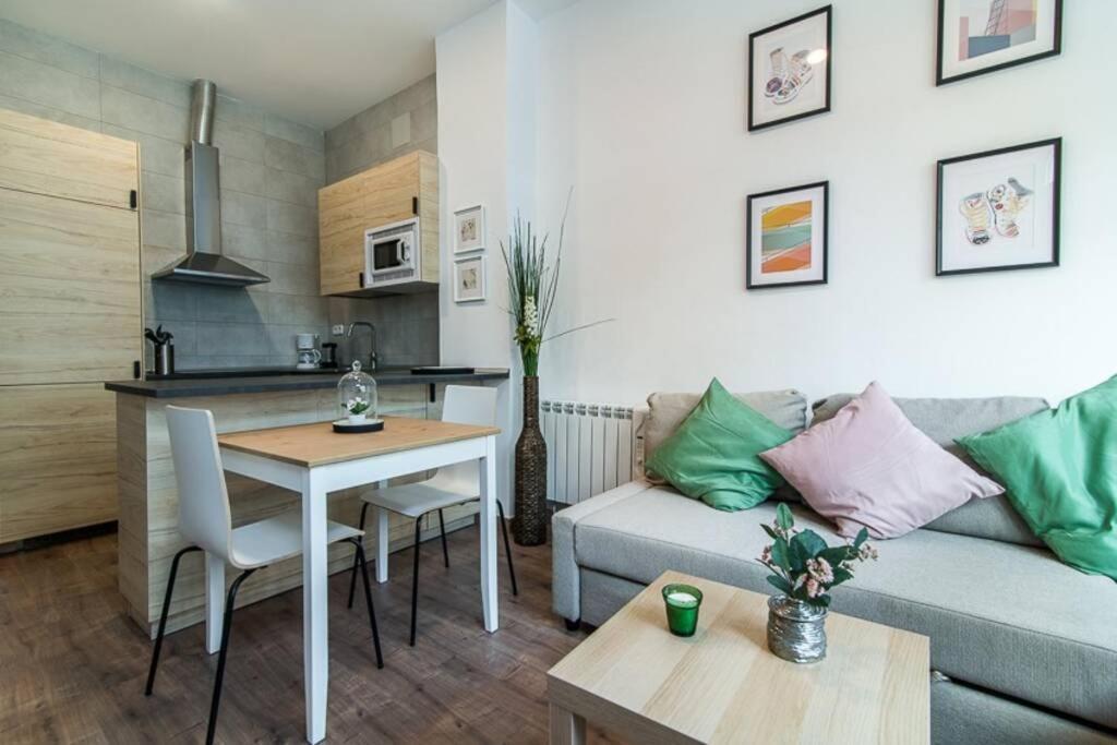 #15PIN-2 Apartamento de un dormitorio en Tetuán Madri Exterior foto